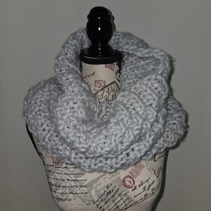 Elegant Cream Knit Infinity Scarf